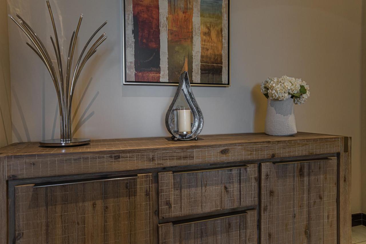 Apartment Higuests - Spacious Close To Marina Walk