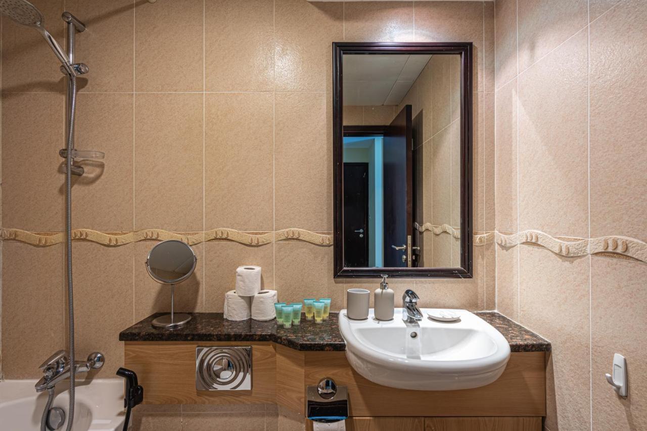 Higuests - Spacious Close To Marina Walk * Dubai