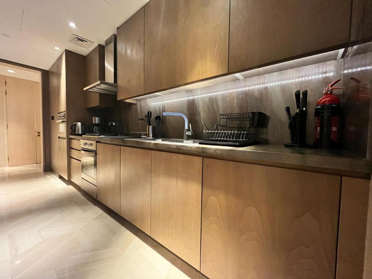 Apartment Five Palm Jumeirah - 2 Bedrooms & Maid In A Splendid - Modernlux Dubai