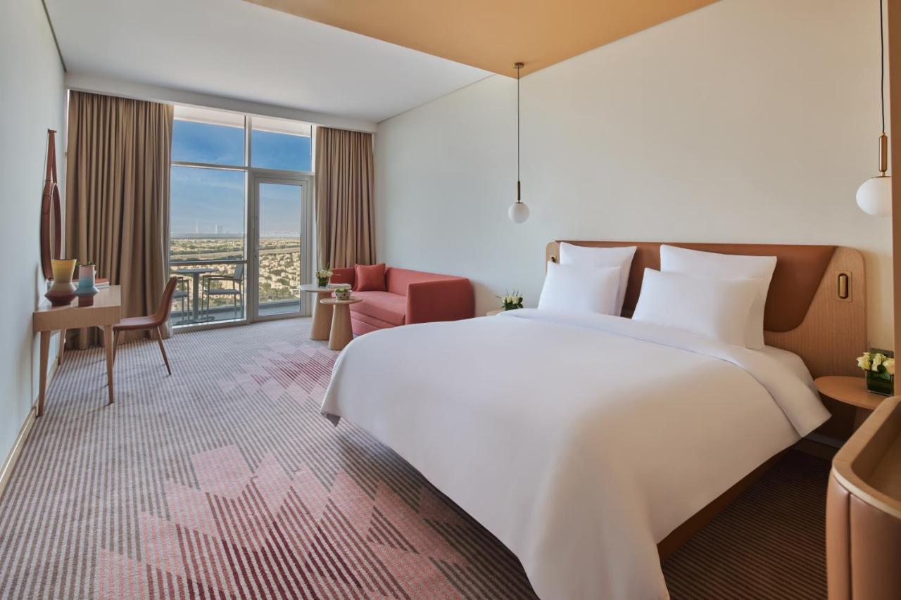 Novotel Jumeirah Village Triangle 4*
