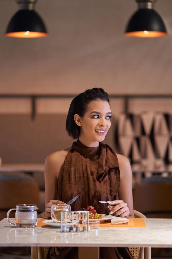 Novotel Jumeirah Village Triangle Hotel 4*
