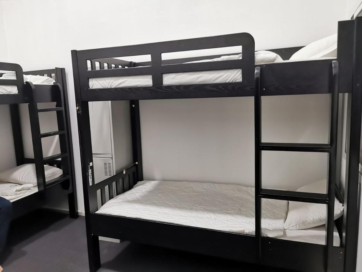 Reda's Hostle Hostel