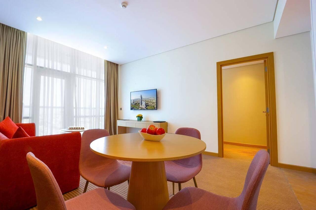 Hotel Novotel Jumeirah Village Triangle 4*