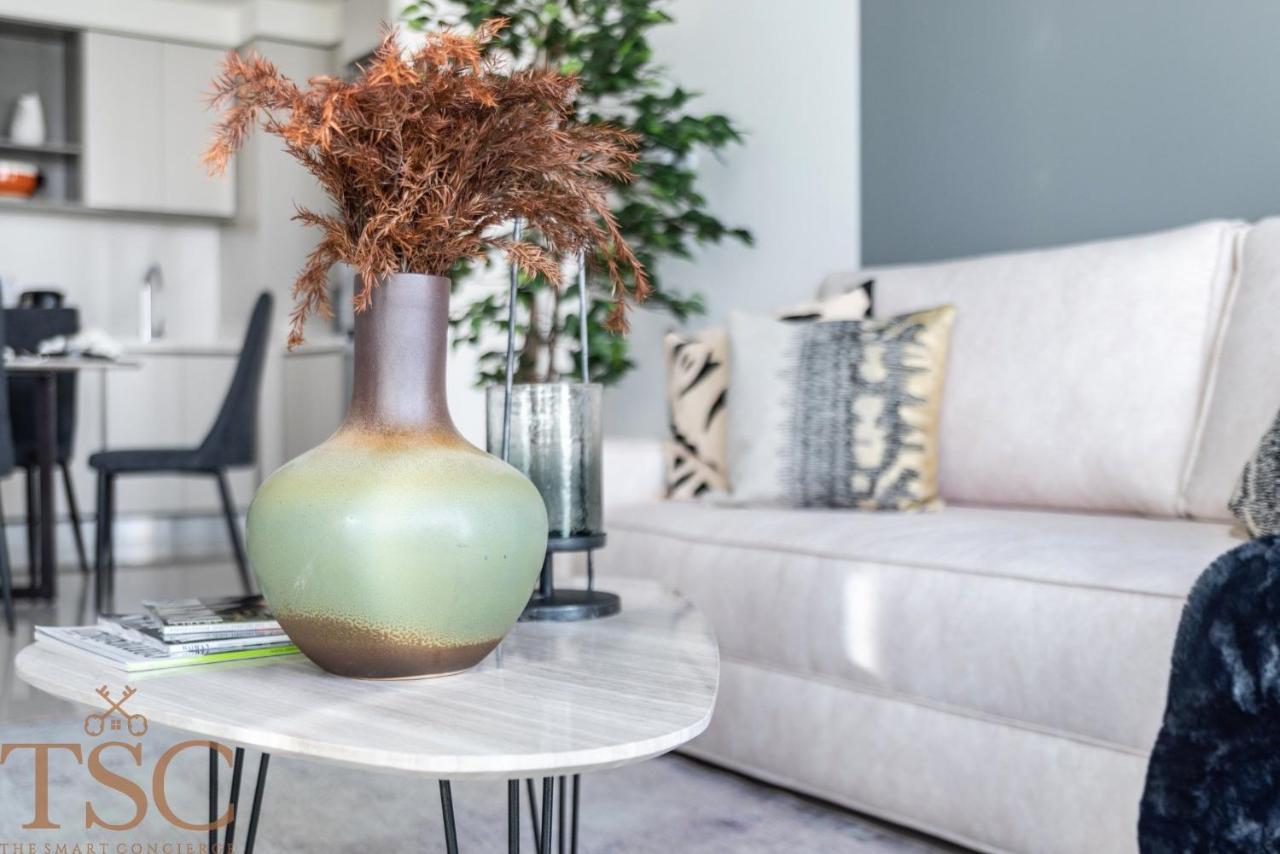 The Smart Concierge - Sunrise Bay Beachfront Apartment *