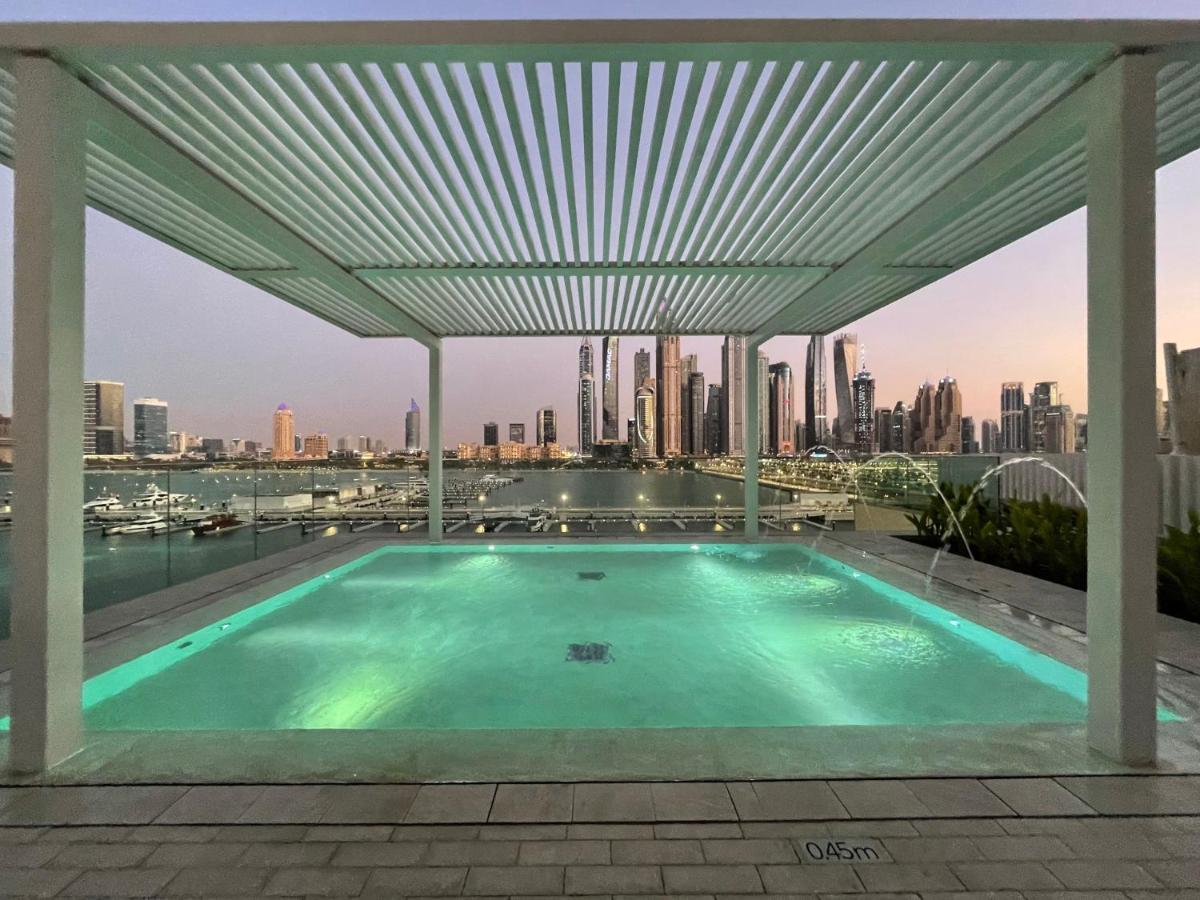 Apartment The Smart Concierge - Sunrise Bay Dubai
