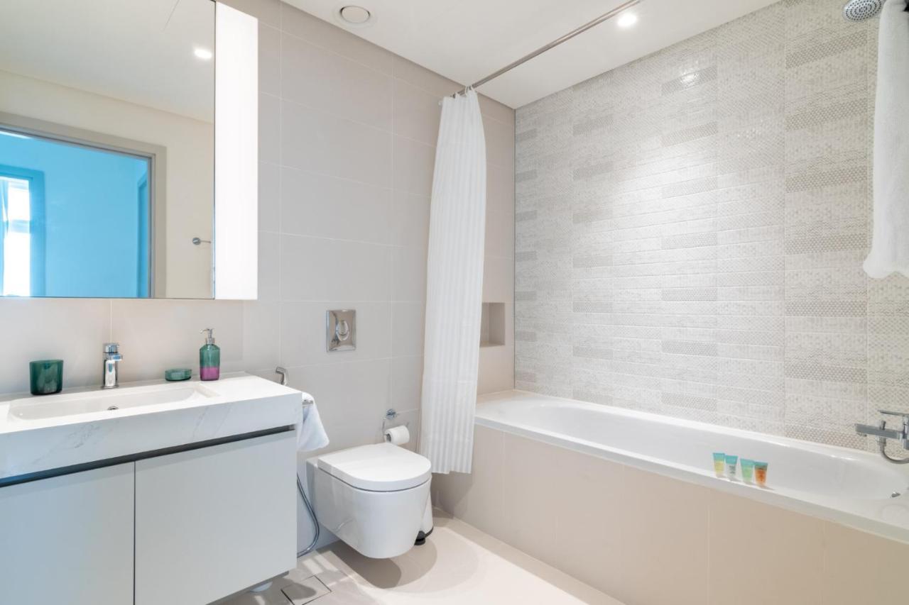 The Smart Concierge - Sunrise Bay Beachfront *