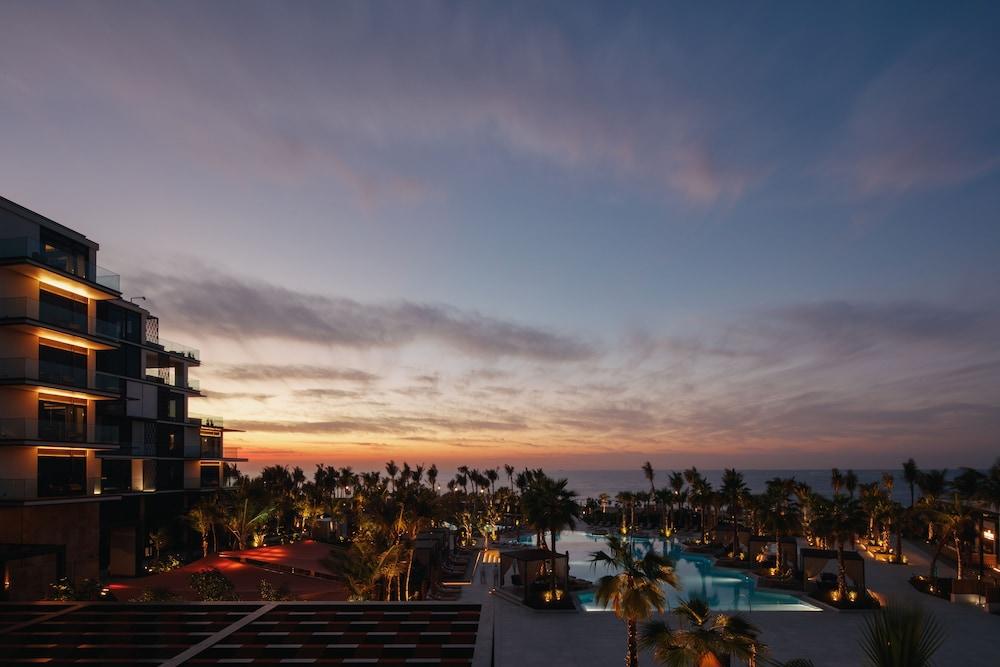 The Residences At Caesars Palace Bluewaters Apartment