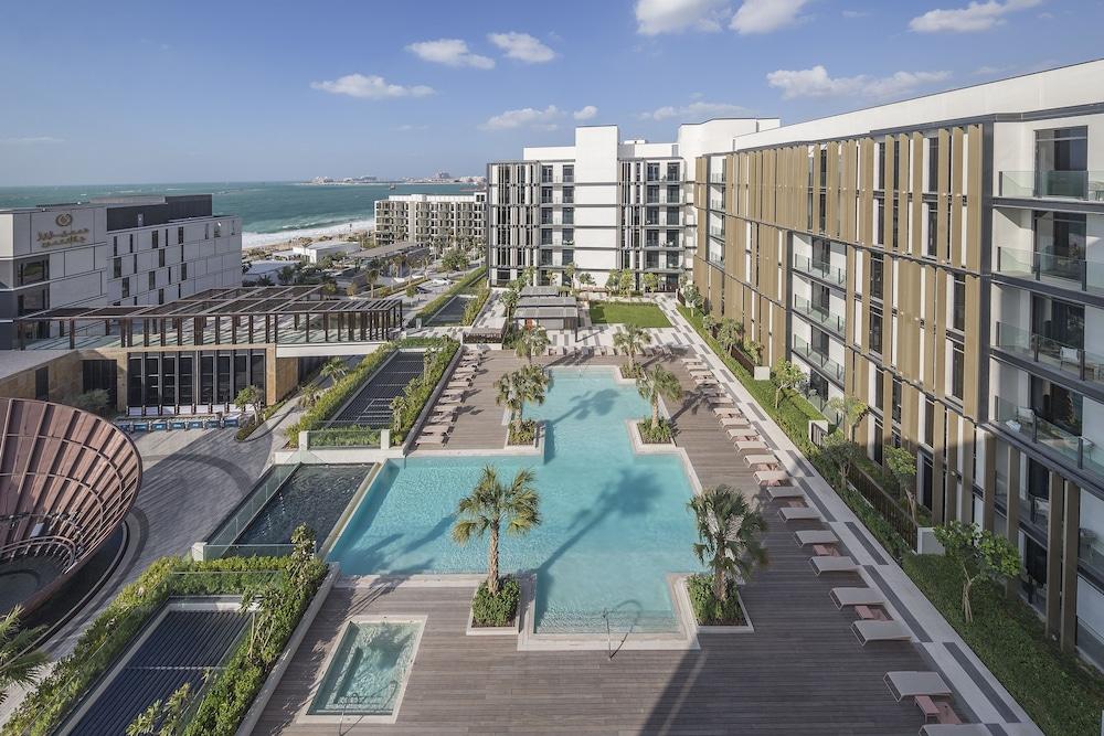 The Residences At Caesars Palace Bluewaters *