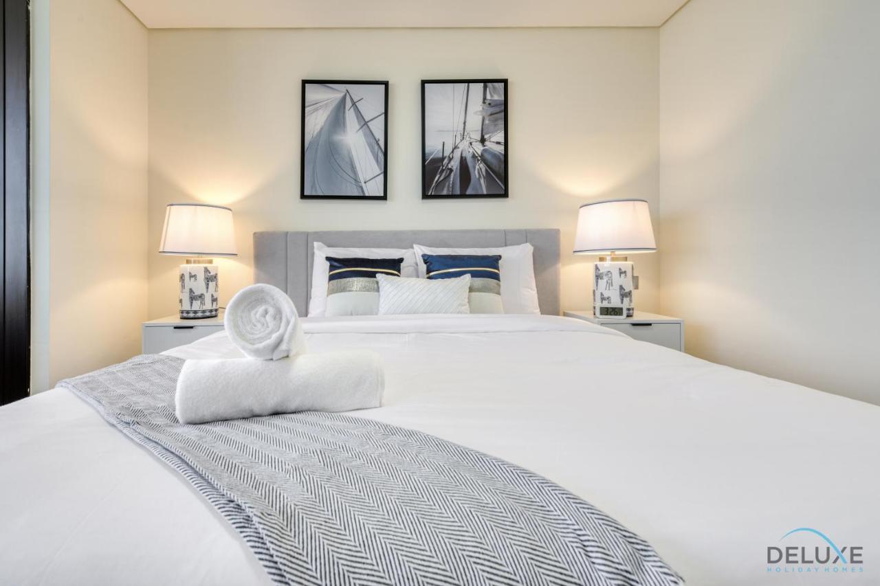 Value Modern 1br With Pool & Stunning Views By Deluxe Homes Apartment Dubai
