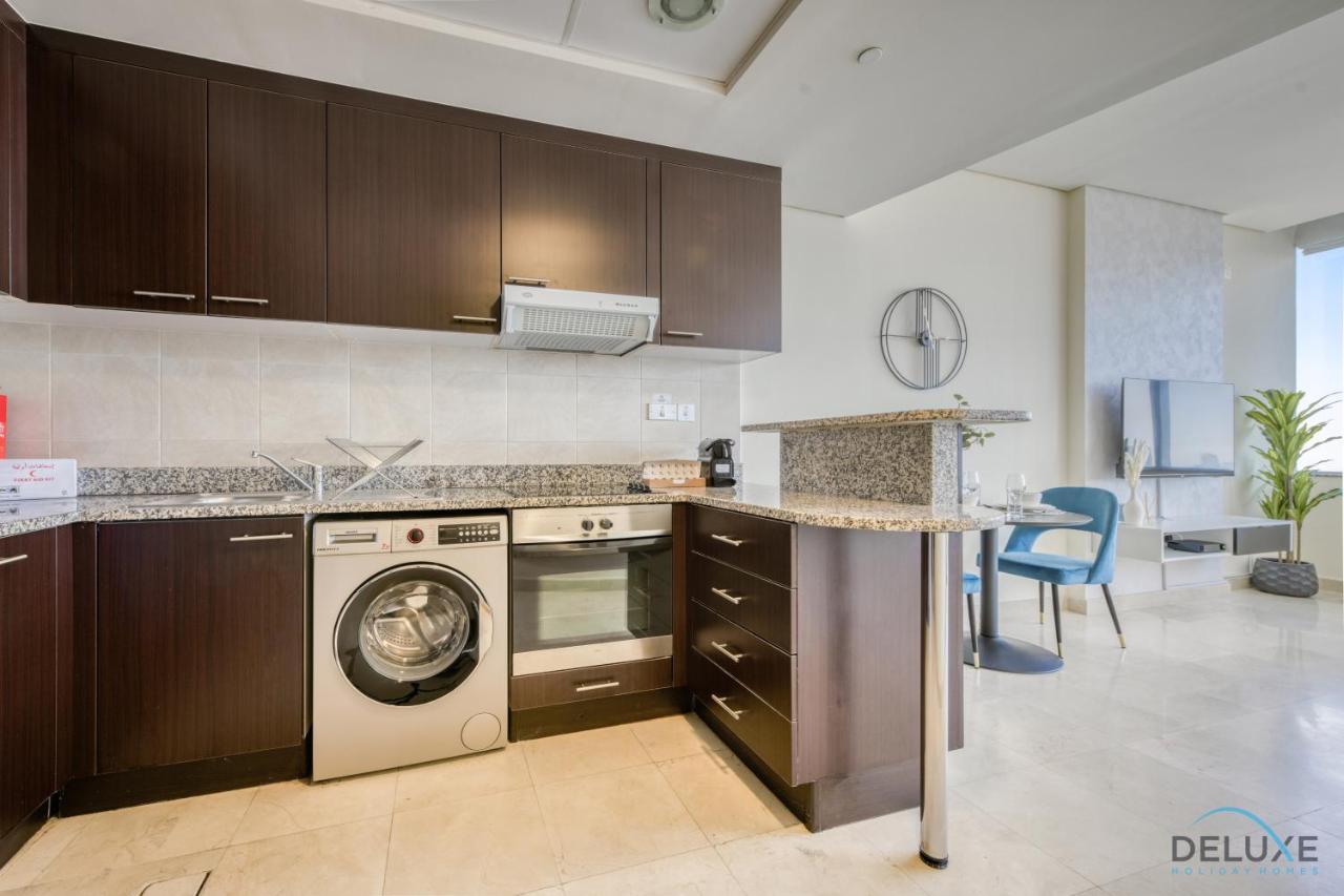 Value Modern 1br With Pool & Stunning Views By Deluxe Homes Apartment Dubai