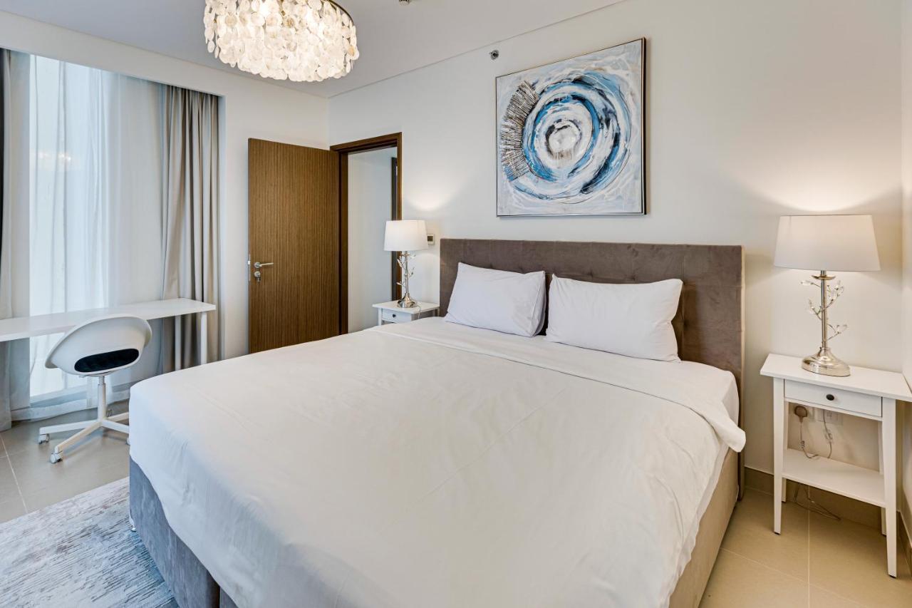 Sea View 2bd In New 52 42 Tower Marina Apartment