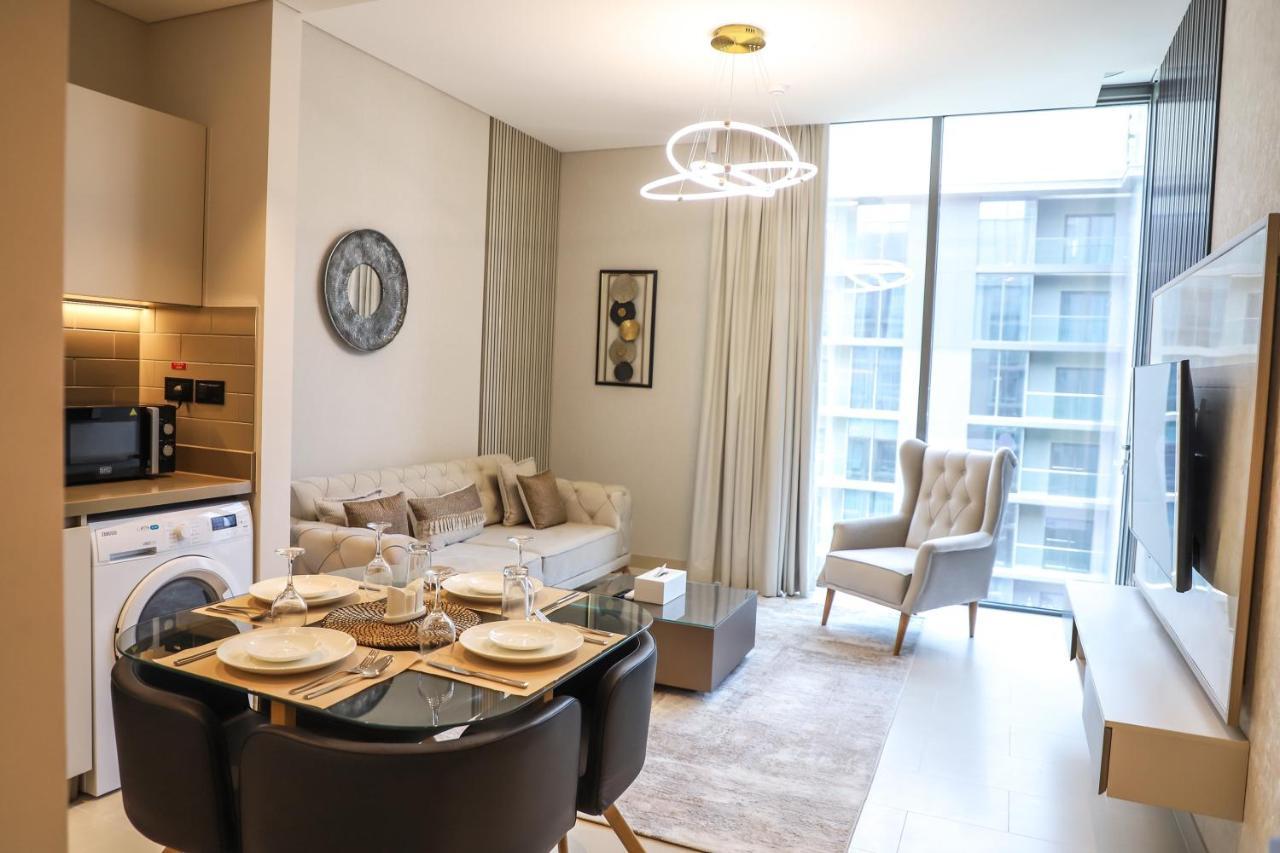 By Latinem Luxury 1br Holiday Cv A2605 Near To Burj Khalifa Holiday home
