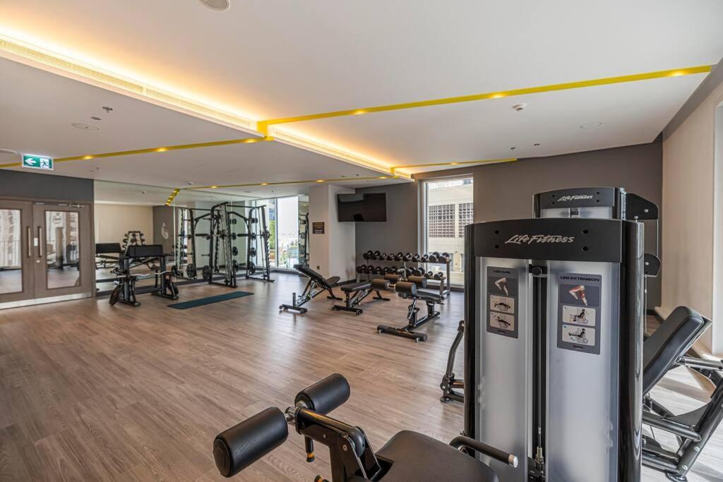 Daniels 1br At Creek Horizon With Park View Apartment Dubai