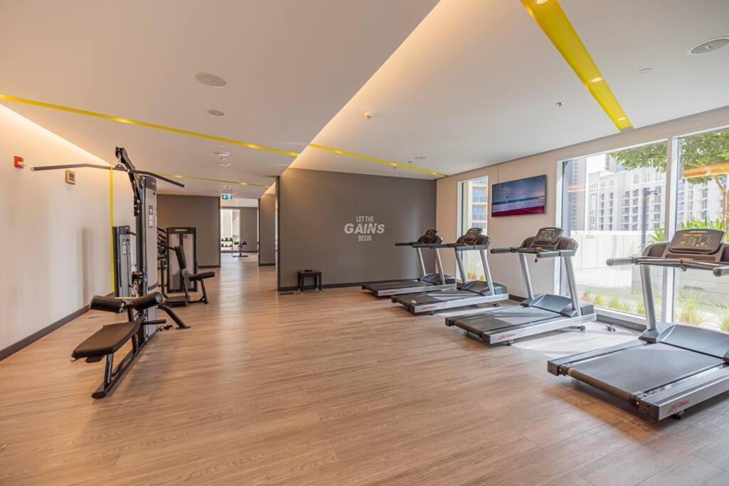 Daniels 1br At Creek Horizon With Park View Apartment Dubai