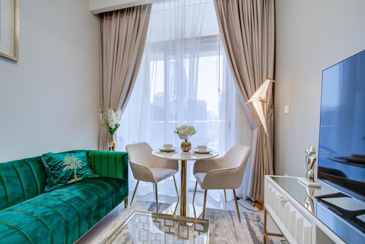 Elegant & Premium 1bd W Burj Khalifa View! Apartment