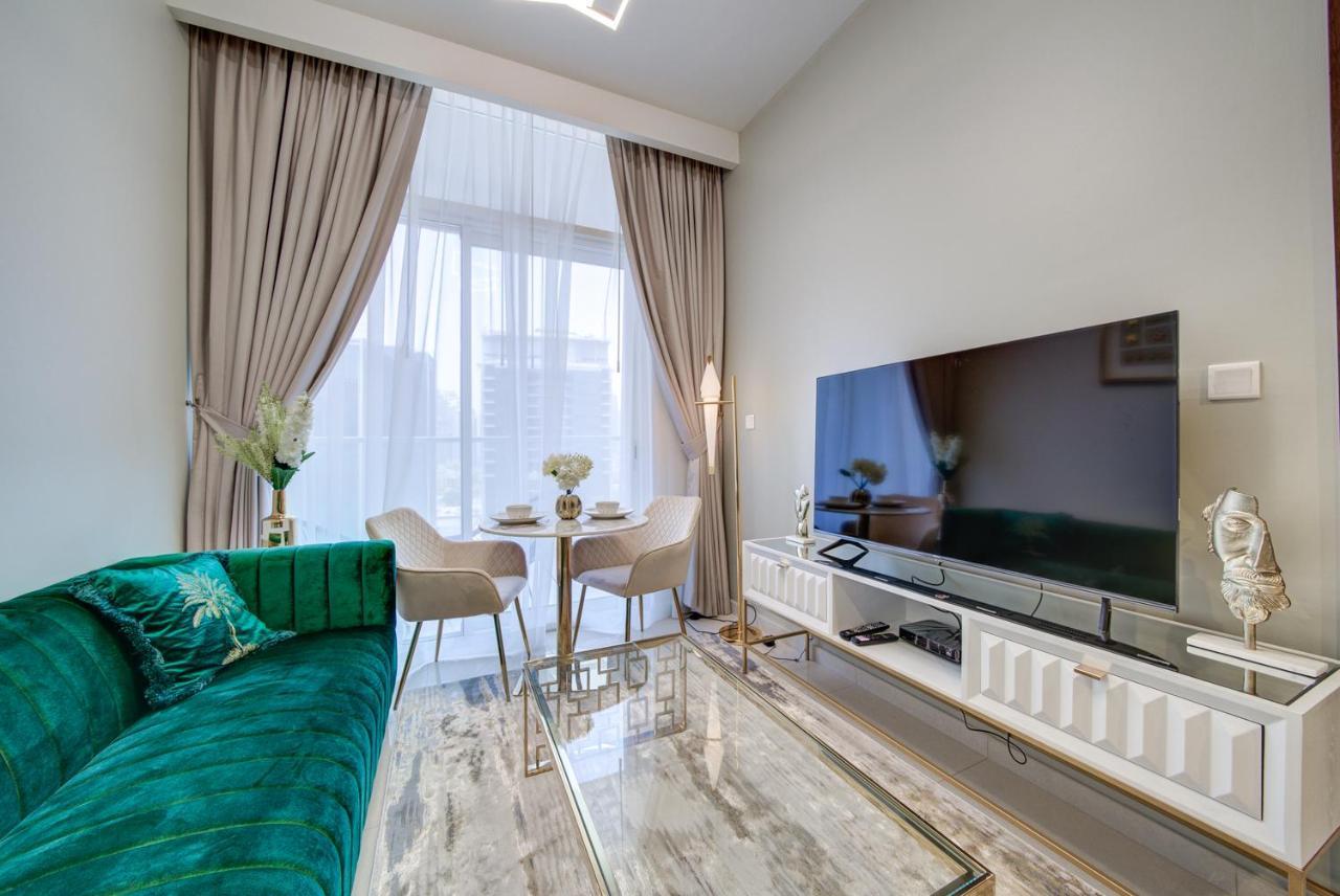 Elegant & Premium 1bd W Burj Khalifa View! Apartment