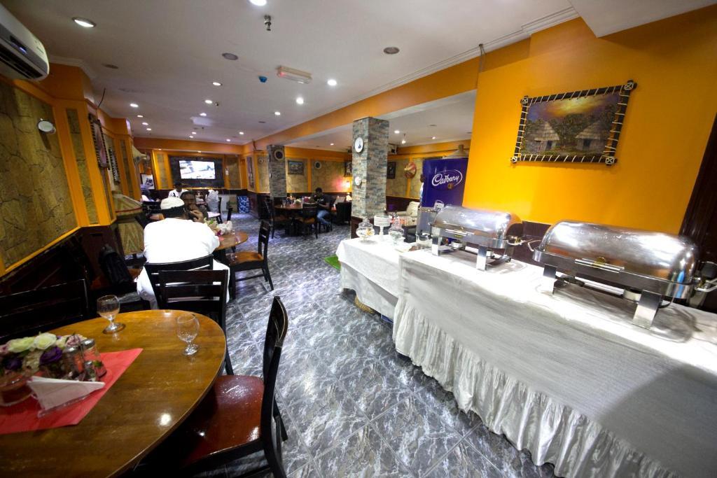 New Royal 3* Dubai