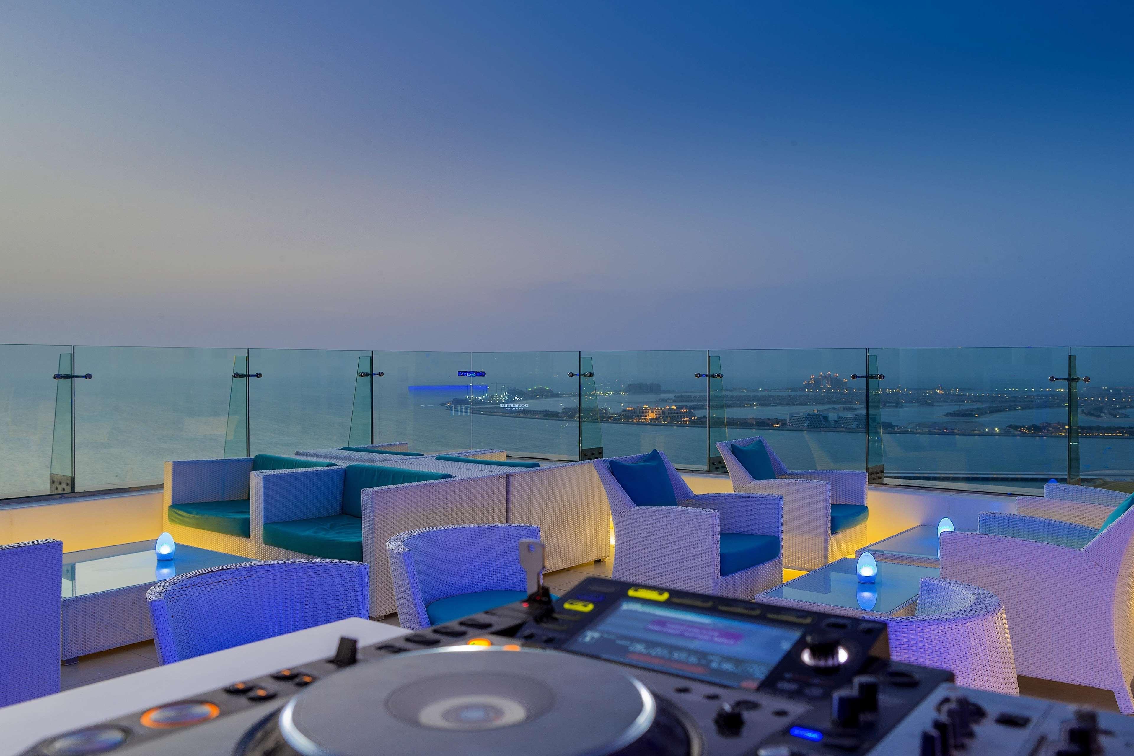 Hilton Jumeirah Resort 5*