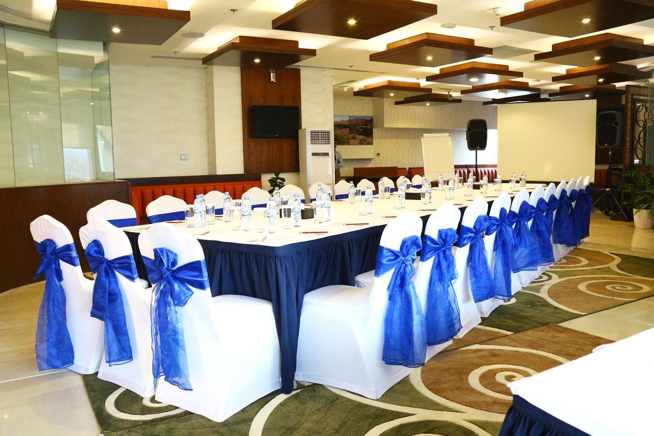 Aparthotel Premiere -