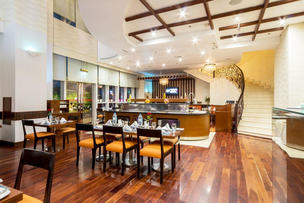 Premiere - Aparthotel 4*