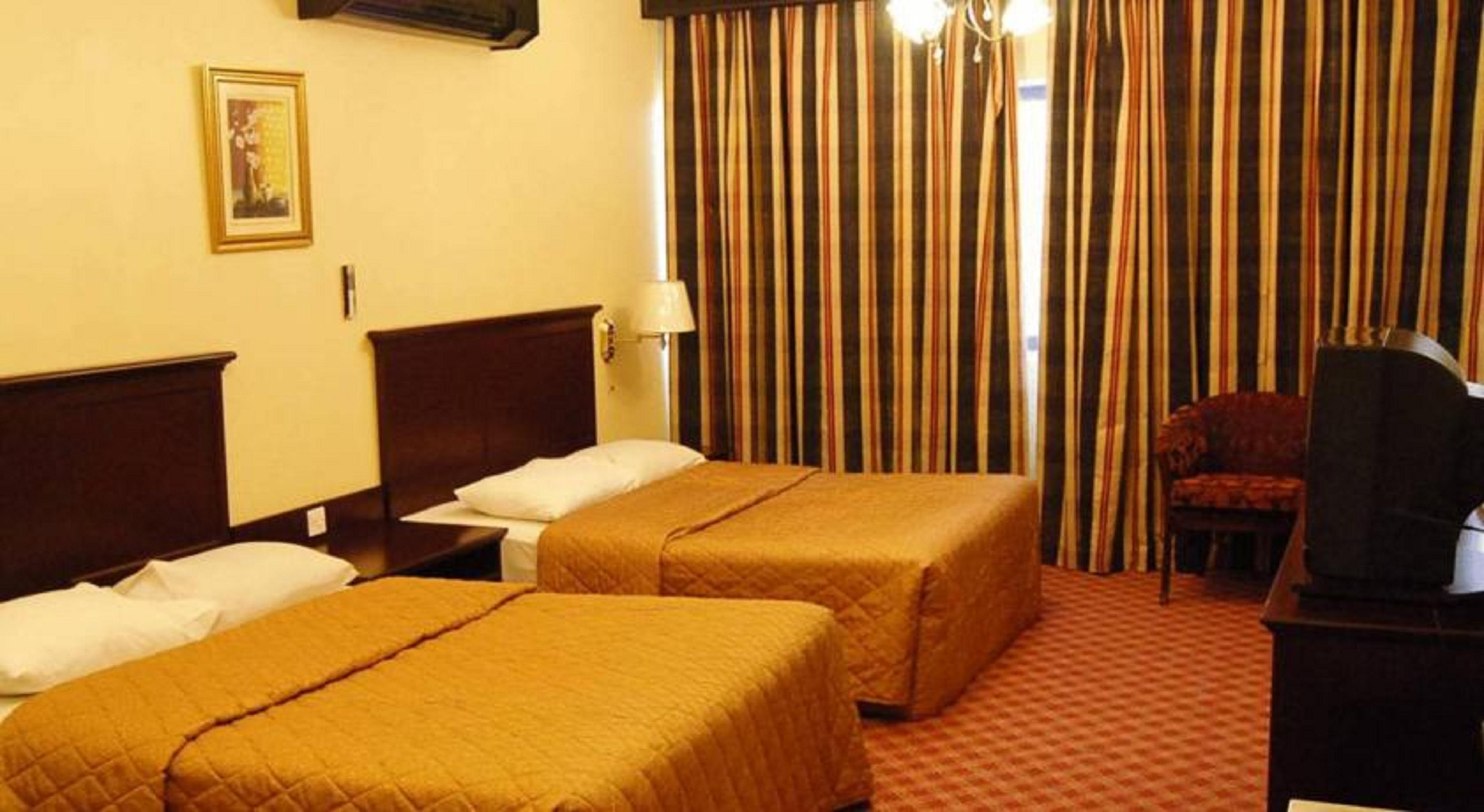 Hotel Abjad Crown