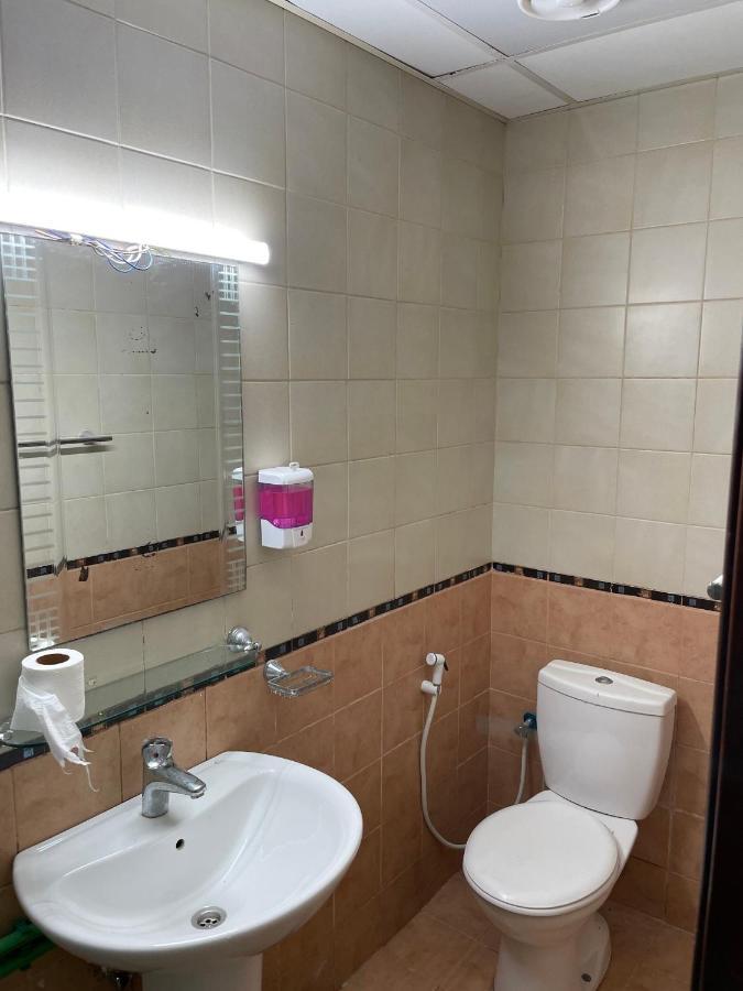 Inn Albarsha 1 By Phm