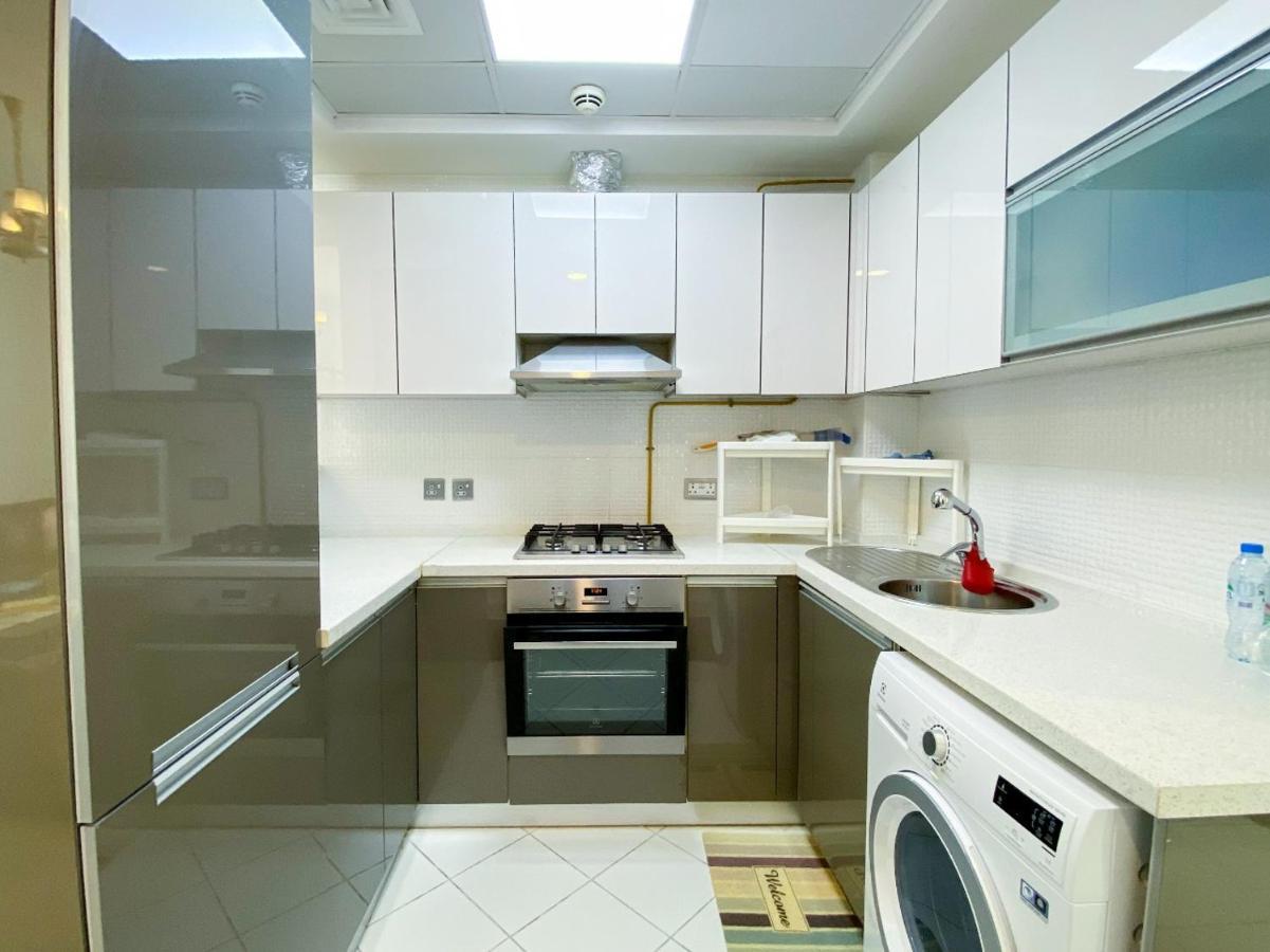 Apartment - Glitz 3 Residences - Majestic Luxe - 2br - Sleep 4 - For Families & Couples Only