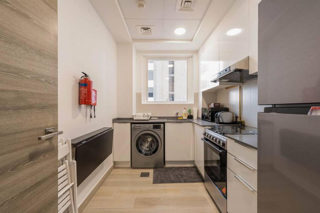 Apartment High Floor 1br Vacation With Terrace