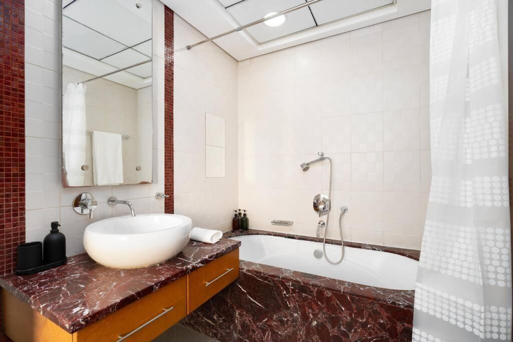 Ultimate 2br Sea View At Jbr Ain High Floor Luxury