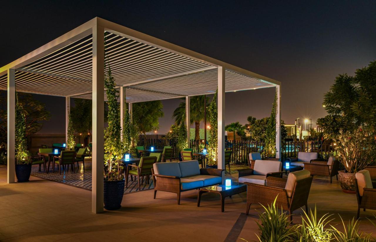 Radisson Damac Hills 4* Dubai