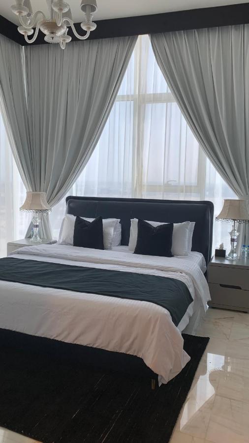 Apartment Beautiful 2 Bedroom High Floor Bays Dubai
