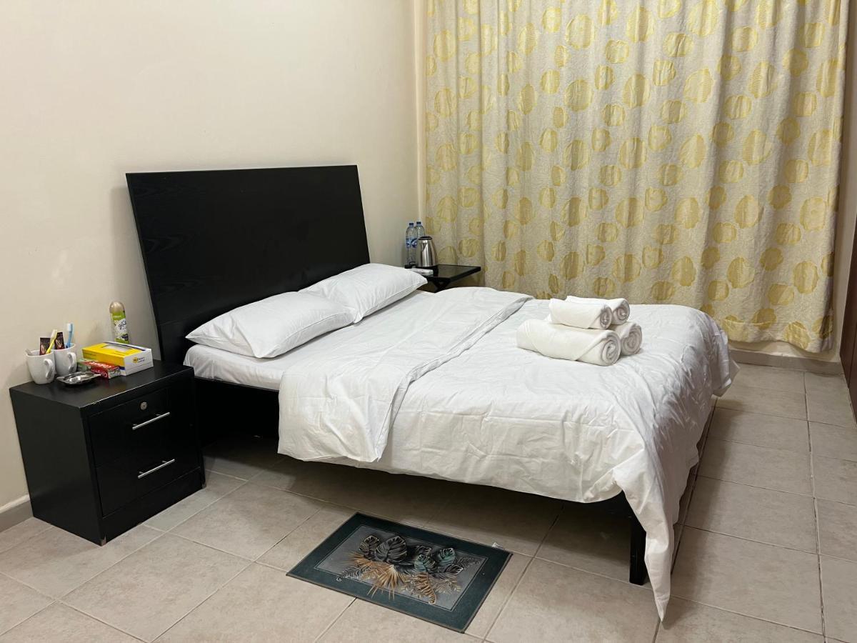 Master Attached Bathroom Apartment Dubai