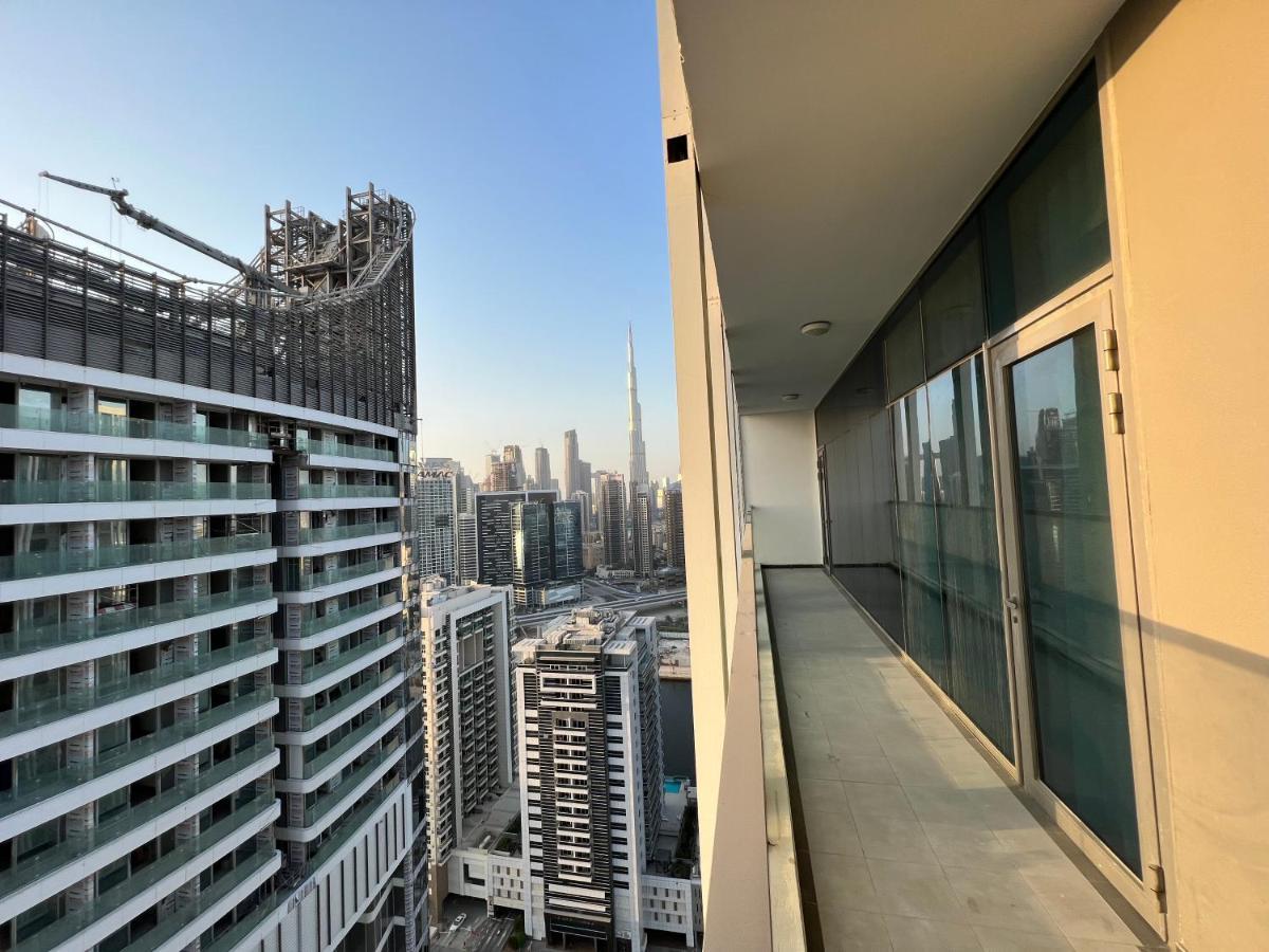 Apartment Beautiful 2 Bedroom High Floor Bays Dubai