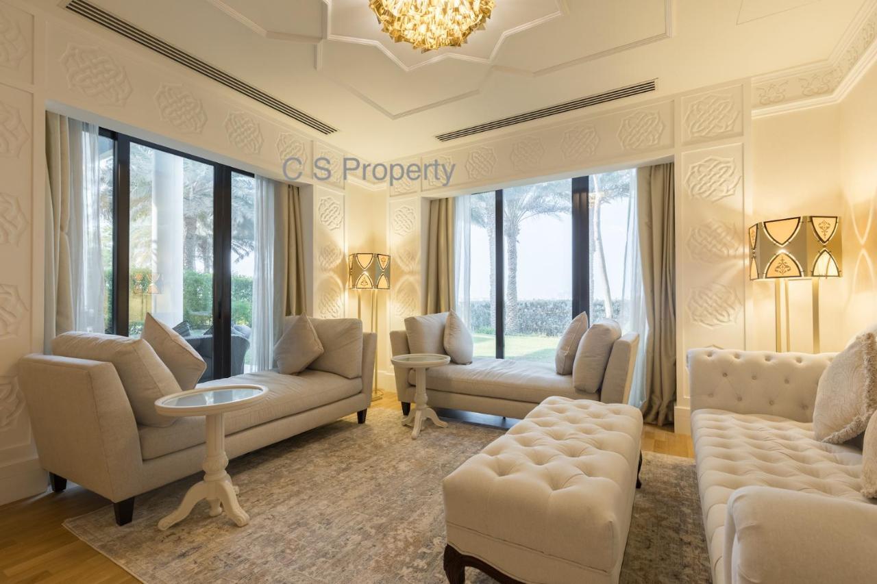 Beach - Jumeirah Zabeel Saray Royal Residences