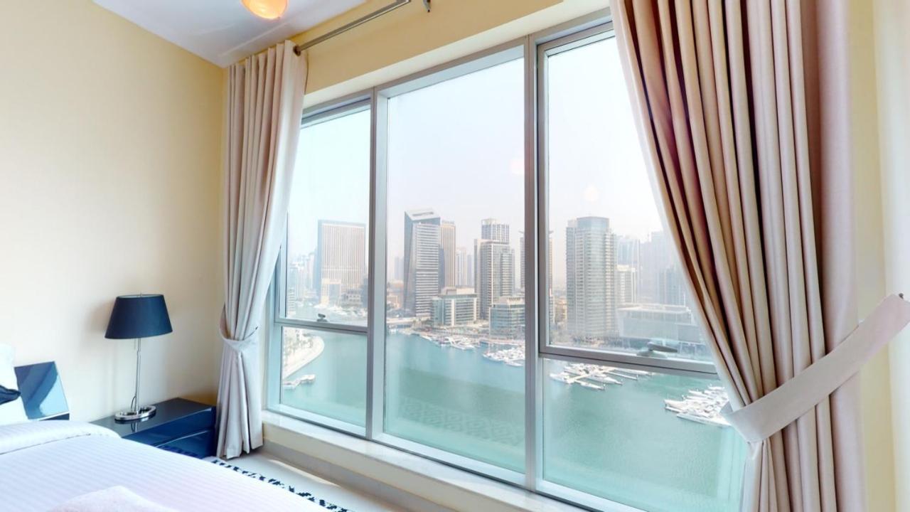 Hometown - Modern Spacious 2 Bedroom In Marina Apartment Dubai