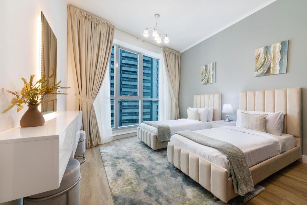 Maison Privee - High-floor Trendy With Marina, Palm & Ocean Vws Apartment Dubai