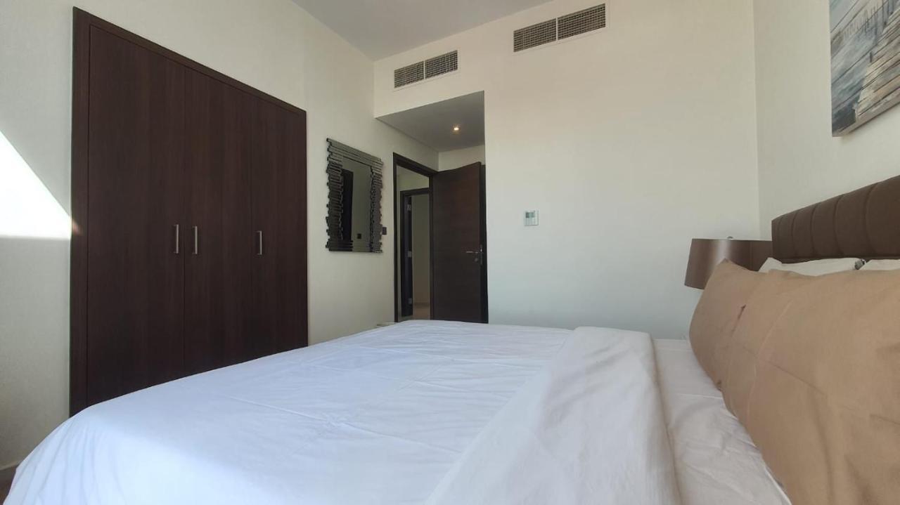 Villa Spacious With Bbq Area