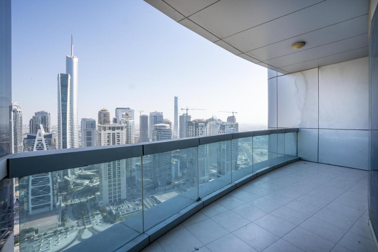 Horizon Towers Apartment *