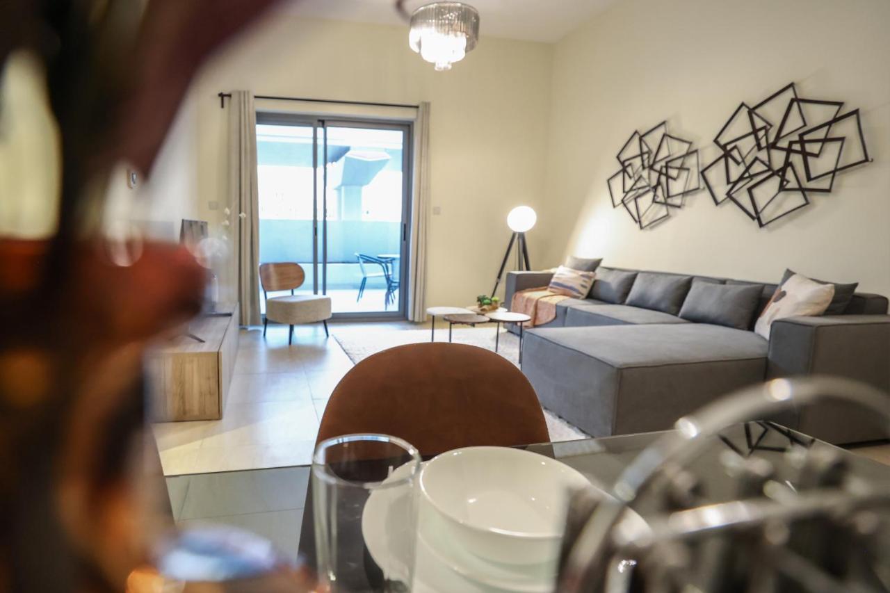 Elite Lux Homes - Spacious One Bedroom Direct Metro Access In Al Furjan Dubai