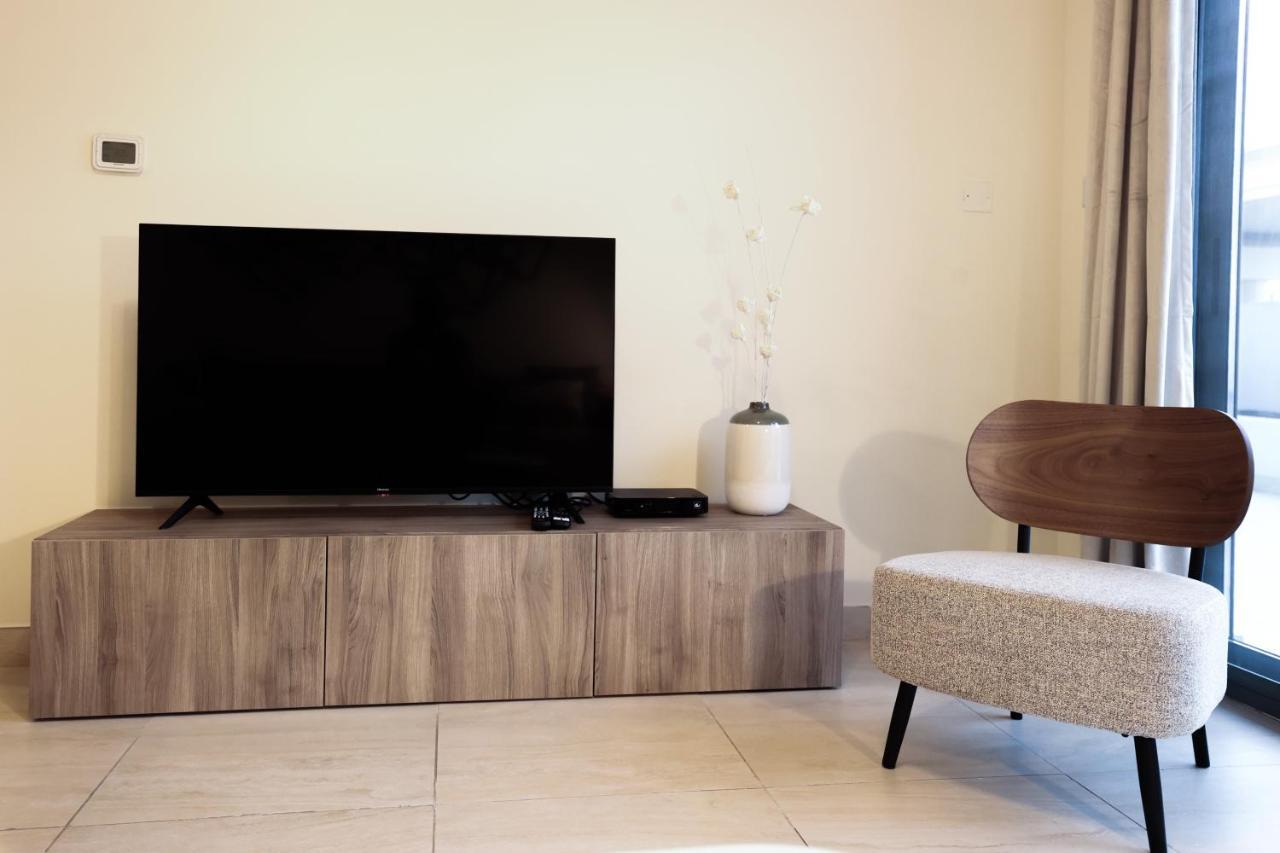 Elite Lux Homes - Spacious One Bedroom Direct Metro Access In Al Furjan Apartment