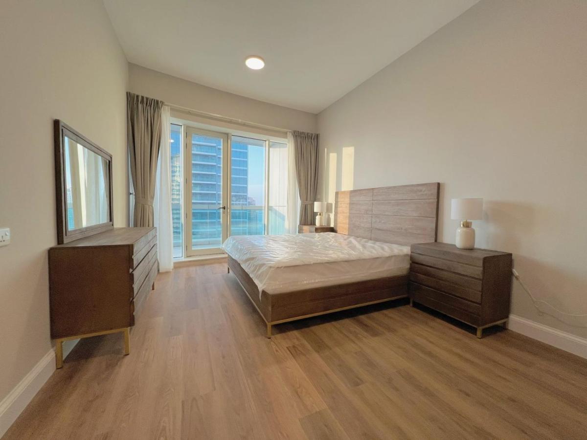 Horizon Towers Apartment Dubai