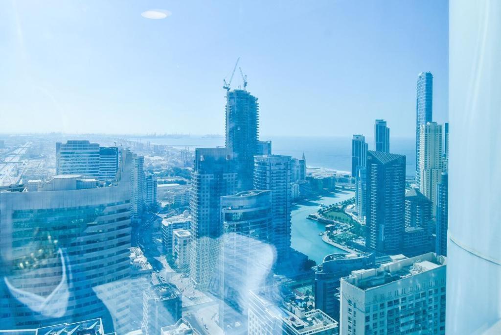 Horizon Towers Apartment *