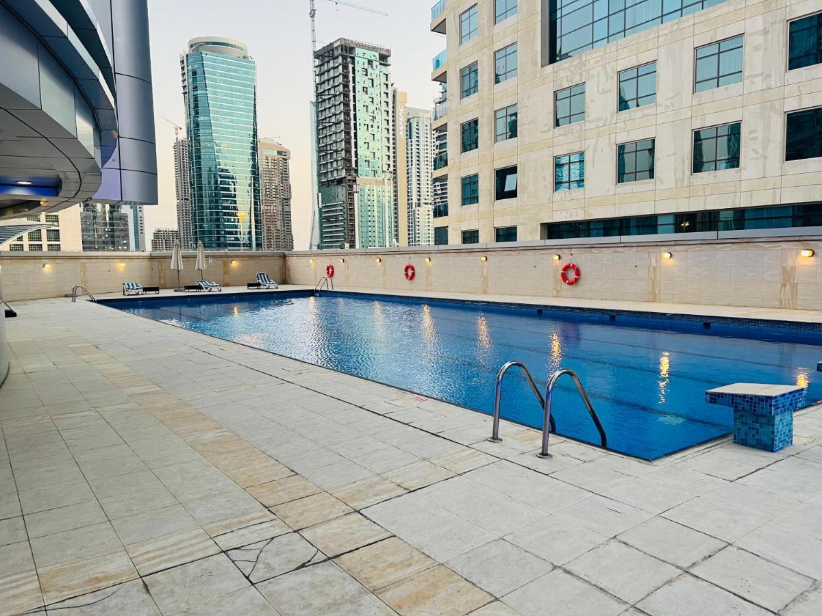 Apartment Horizon Towers
