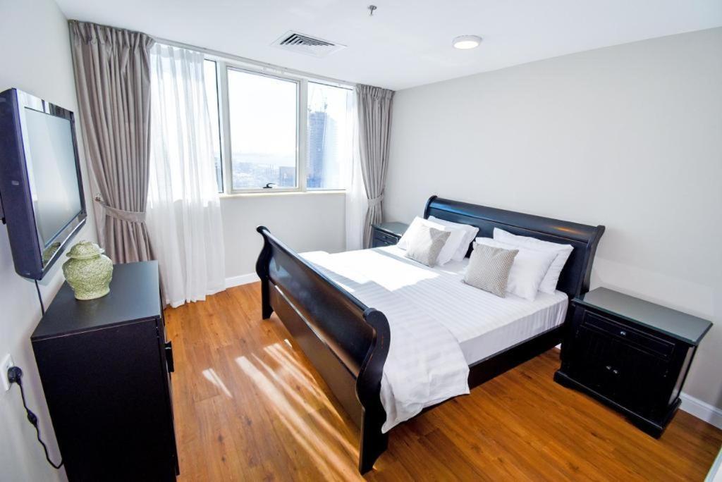 Horizon Towers Apartment
