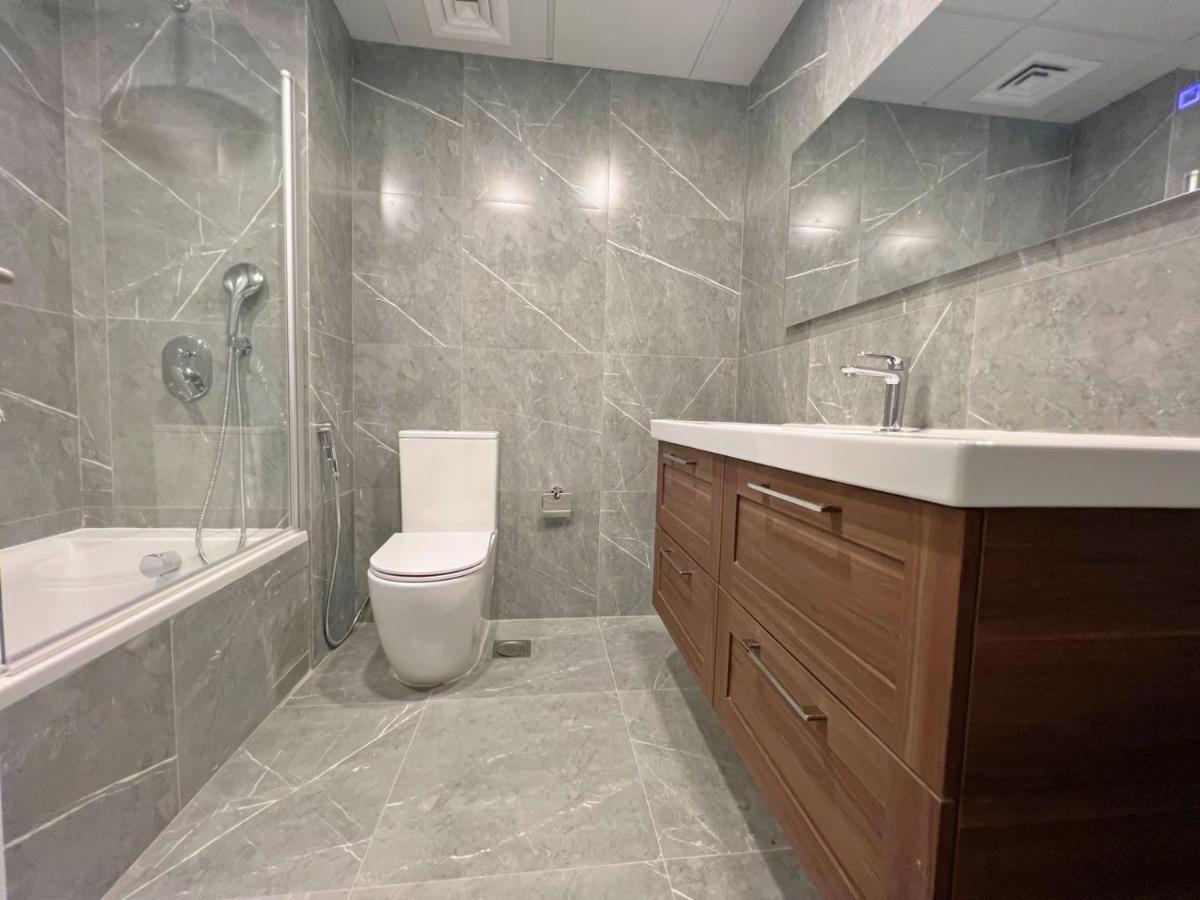 Horizon Towers Apartment *