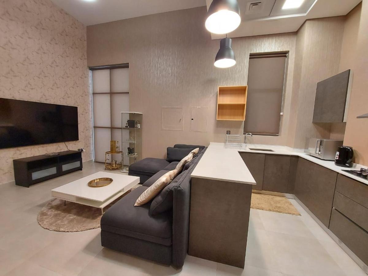 1br Luxury Pantheon Elysee 1 - Jvc Apartment