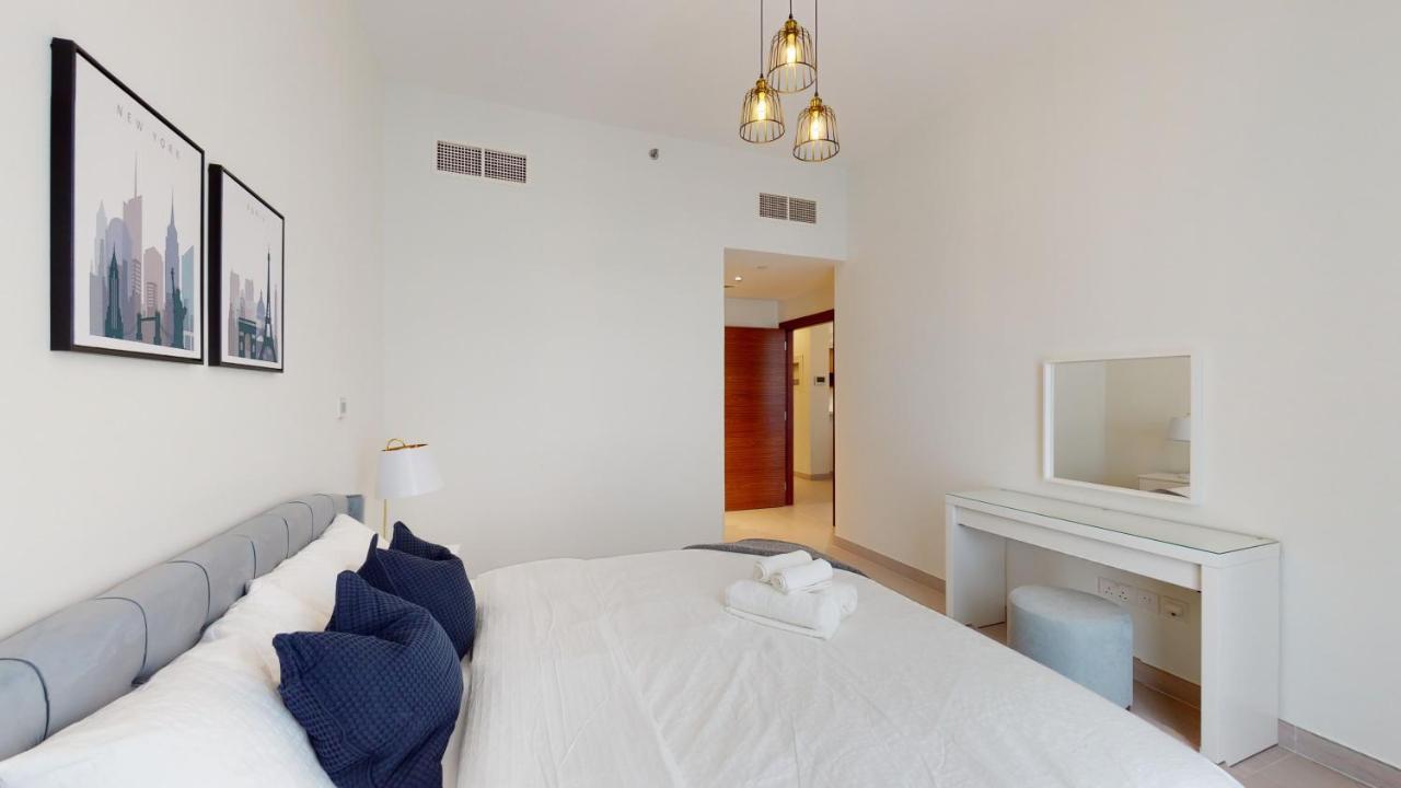 Cando - High End Apartment