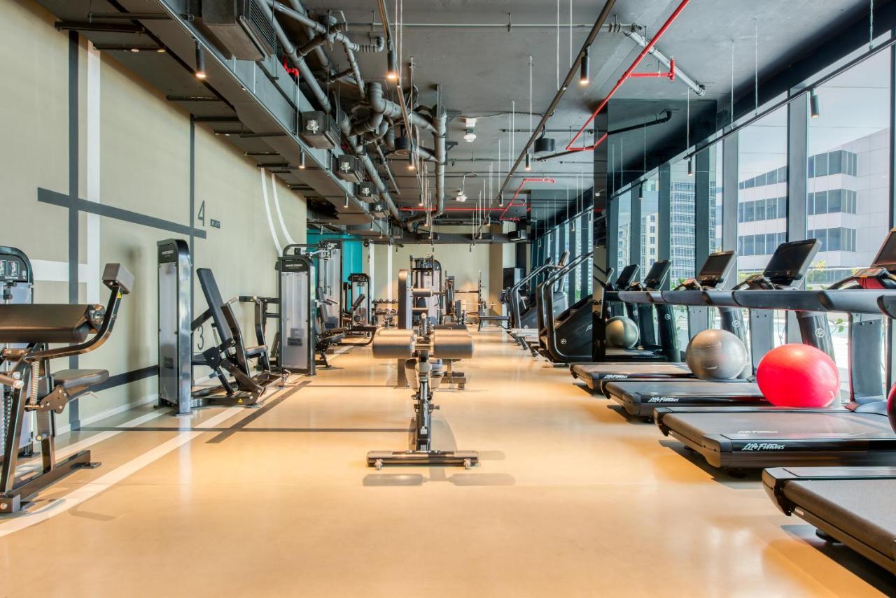 Maison Privee - Luxury With Burj Khalifa Vw & Canal Access Apartment *