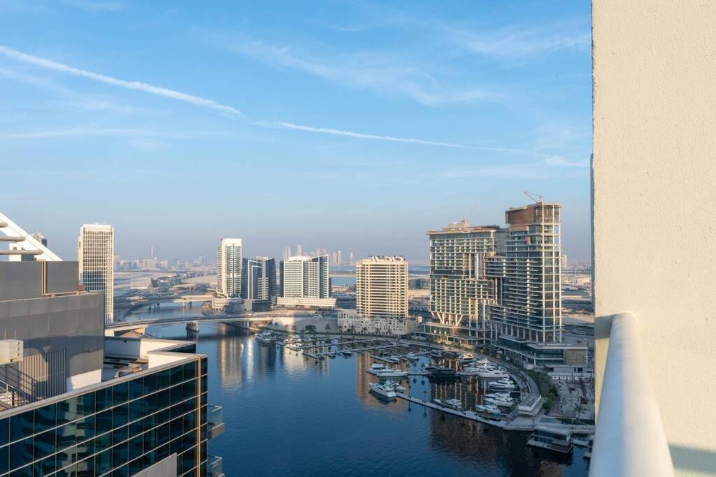 Chic With Burj Khalifa View