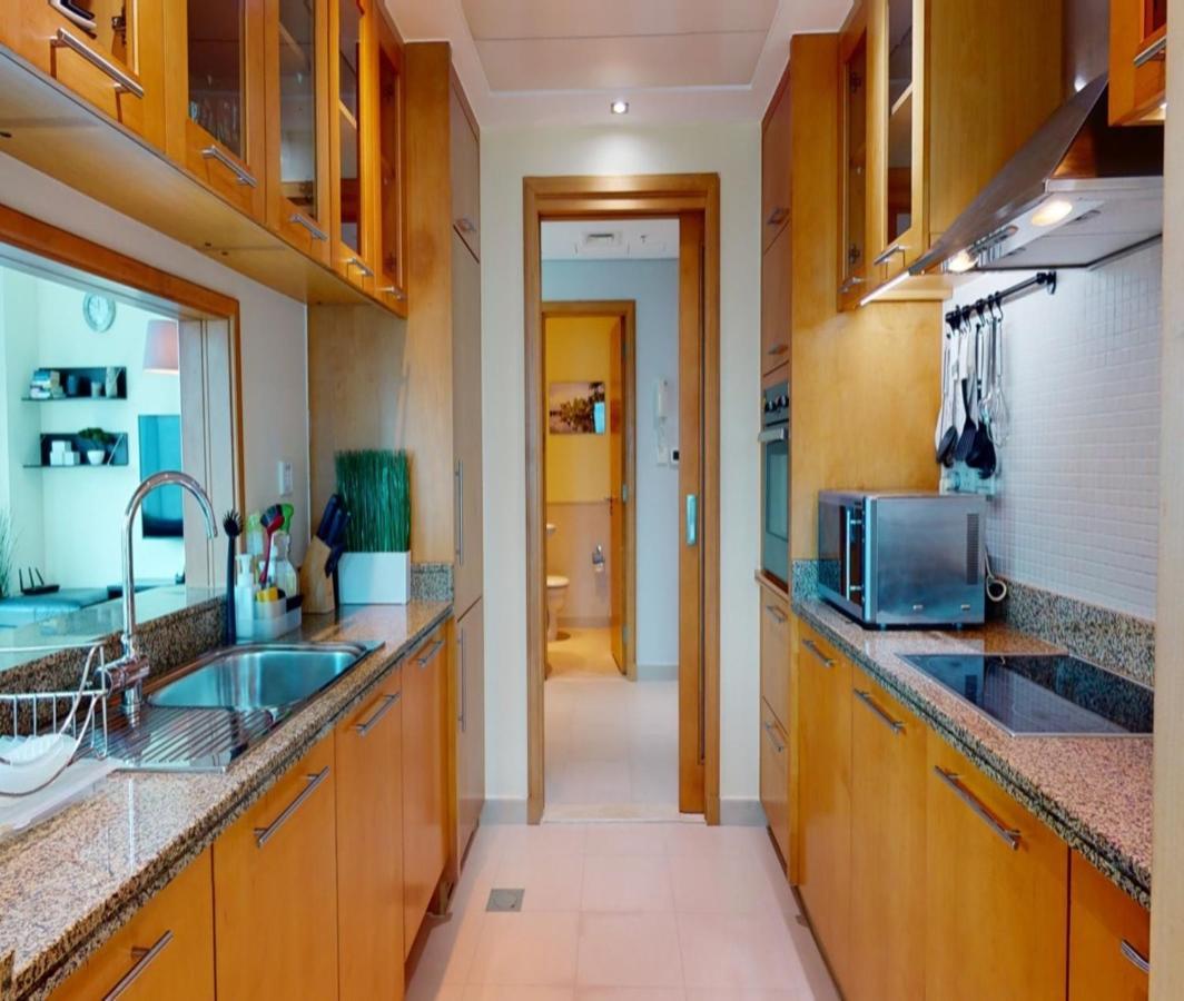 Apartment Hometown - Modern Spacious 2 Bedroom In Marina *